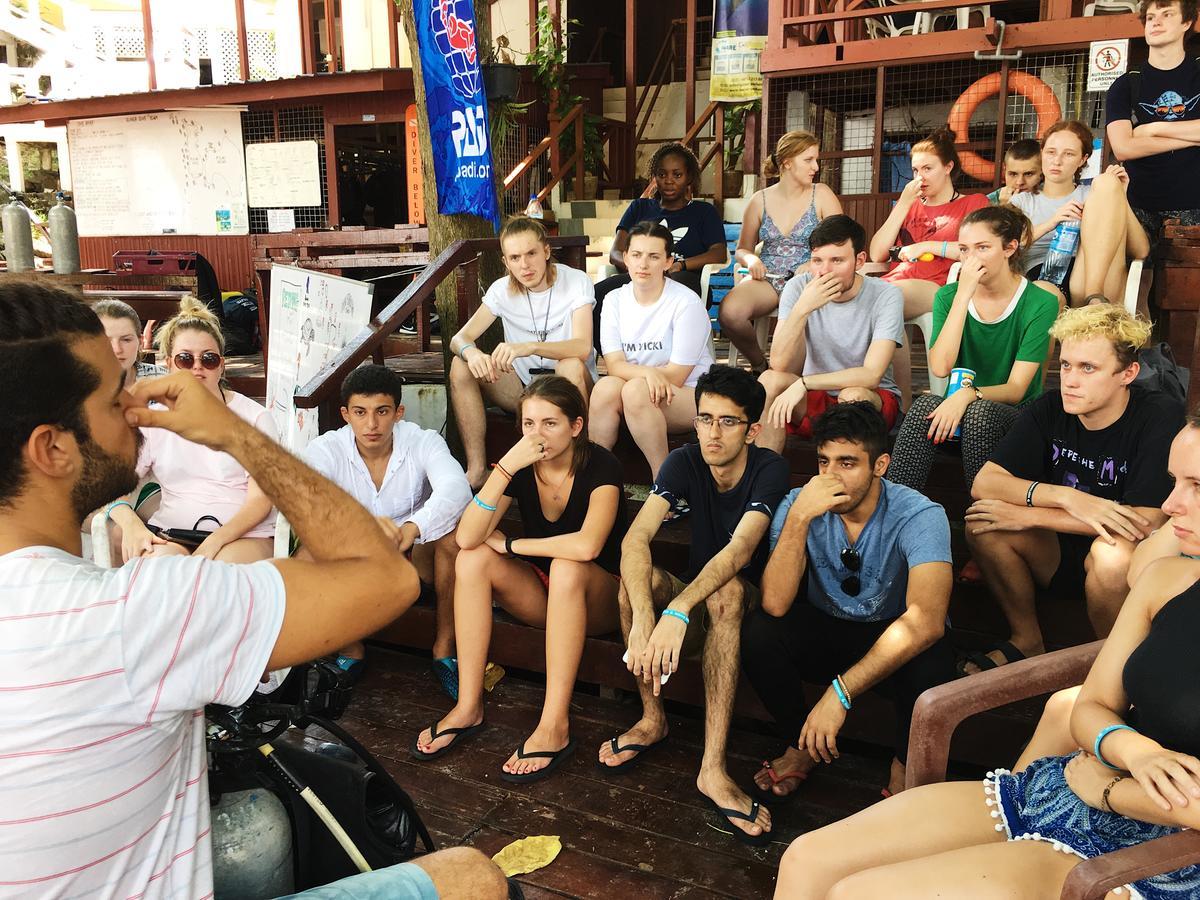 Quiver Dive Team Perhentian Dorm Pulau Perhentian Kecil Eksteriør bilde